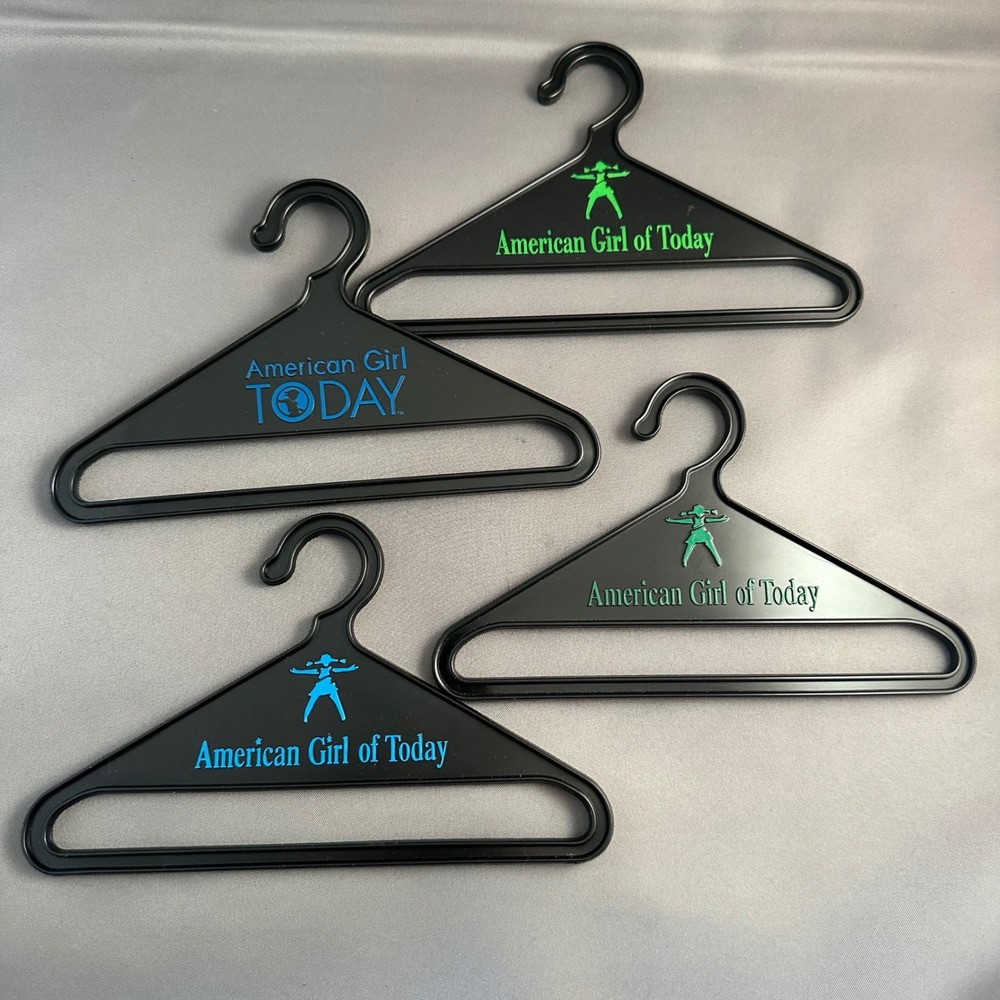 American Girl of Today Doll Hangers Set of 4 Black Plastic Vintage Pleasant Co